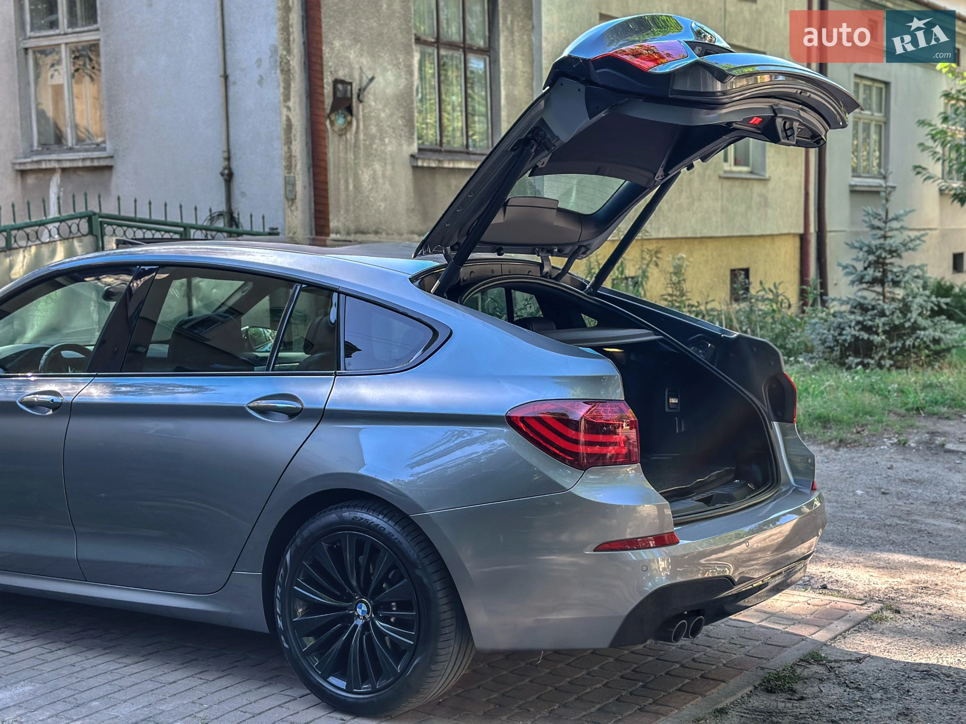 2013 BMW 5er - мініатюра 13