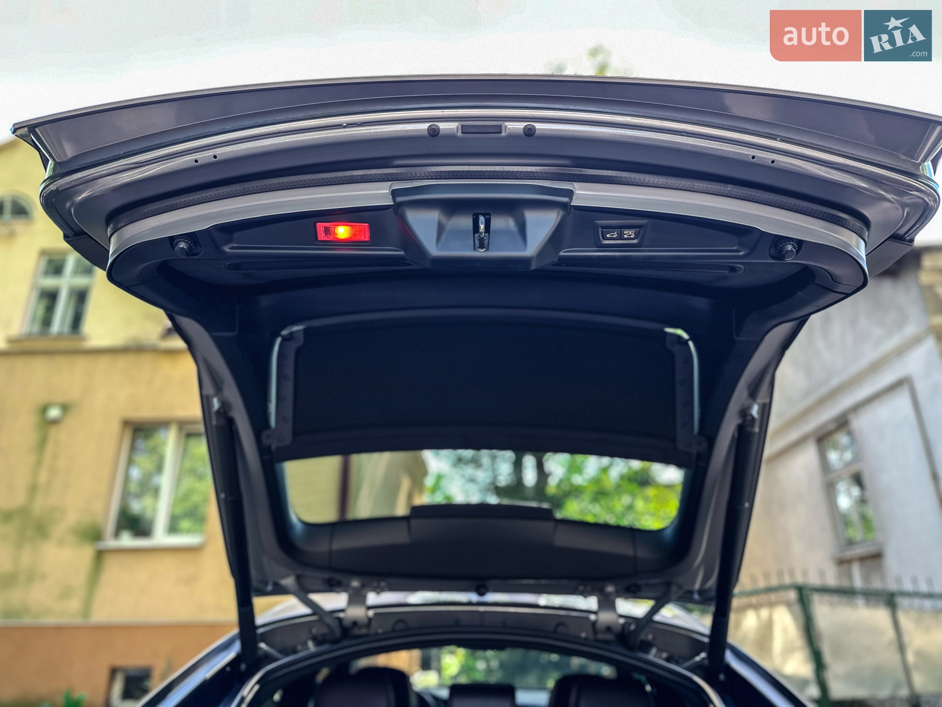 2013 BMW 5er - мініатюра 14
