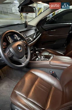 Лифтбек BMW 5 Series GT 2015 в 