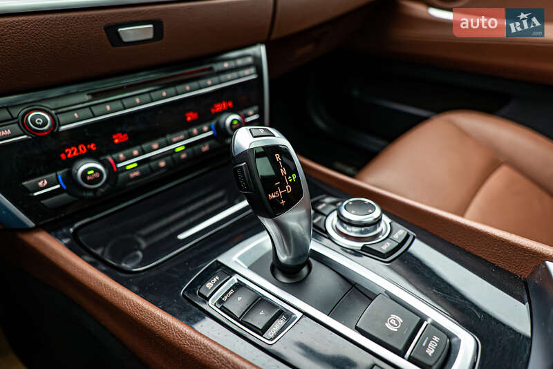 Лифтбек BMW 5 Series GT 2017 в Киеве фото 20 Лифтбек BMW 5 Series GT 2017 в Киеве