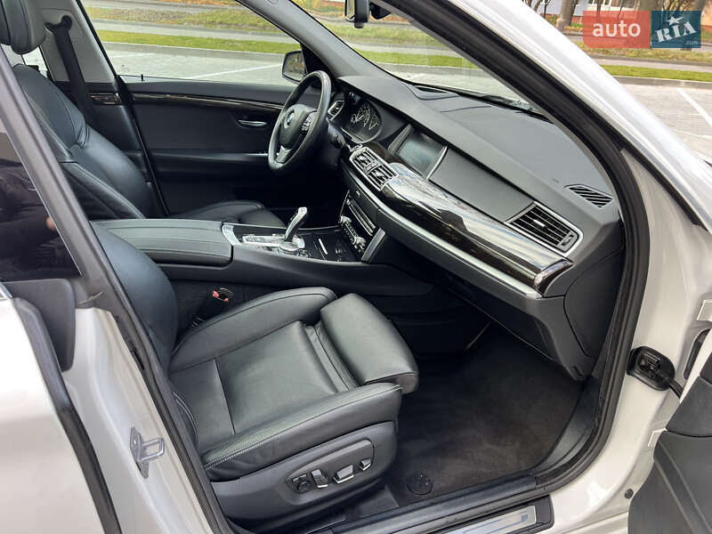 Лифтбек BMW 5 Series GT 2015 в Ровно