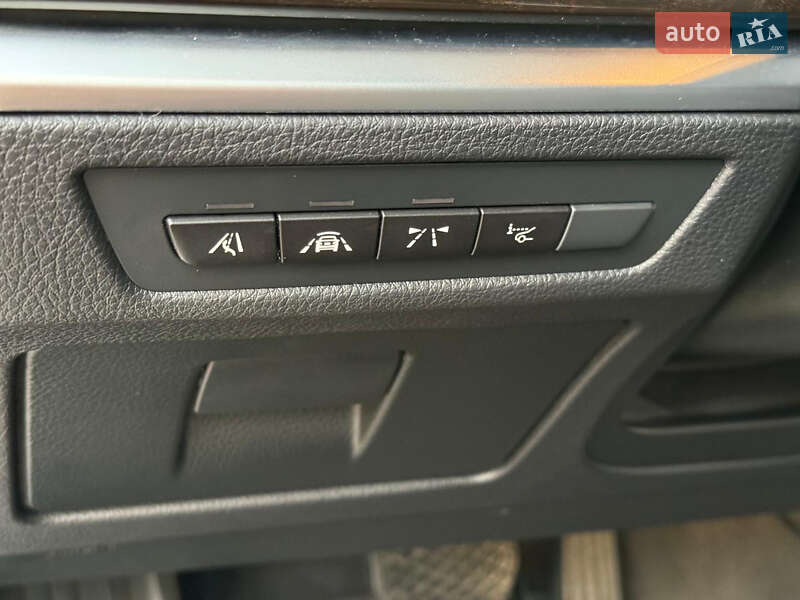 Ліфтбек BMW 5 Series GT 2015 в Миколаєві фото 8 Ліфтбек BMW 5 Series GT 2015 в Миколаєві