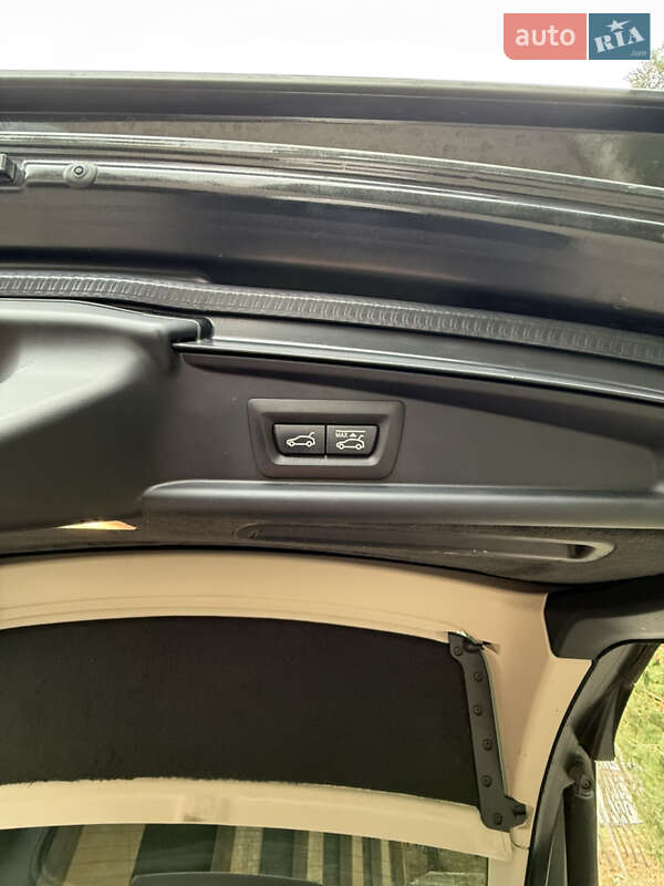 Лифтбек BMW 5 Series GT 2014 в Петропавловской Борщаговке