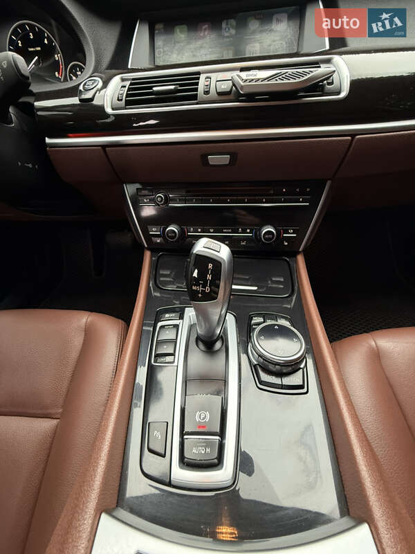 Лифтбек BMW 5 Series GT 2014 в Петропавловской Борщаговке