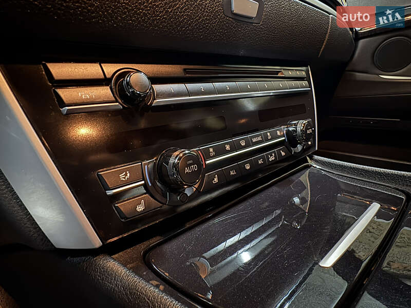 Лифтбек BMW 5 Series GT 2013 в Львове