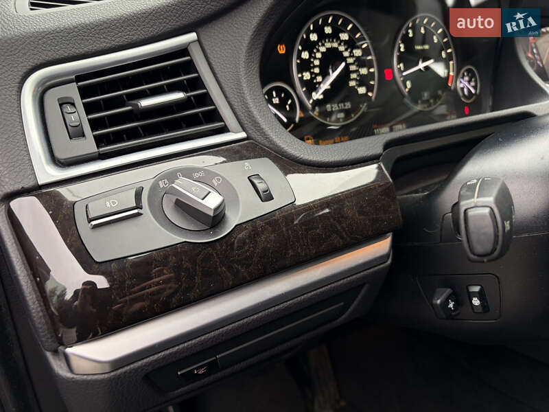 Лифтбек BMW 5 Series GT 2016 в Мукачево