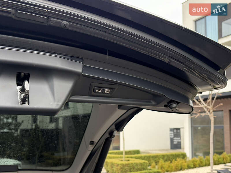 Лифтбек BMW 5 Series GT 2016 в Мукачево