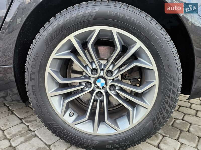 Лифтбек BMW 5 Series GT 2012 в Ивано-Франковске