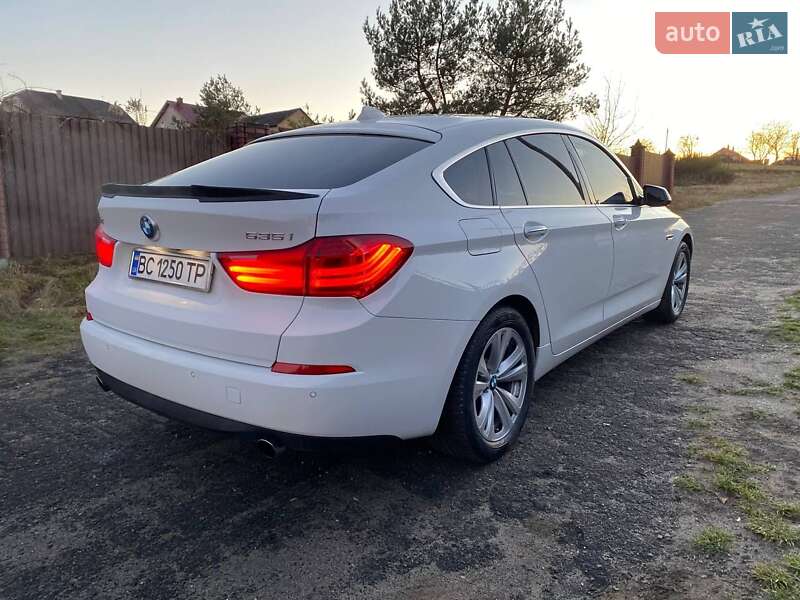 Лифтбек BMW 5 Series GT 2014 в Новояворовске
