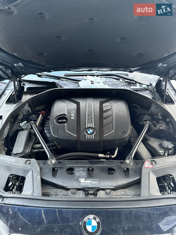 BMW 5 Series GT 2015