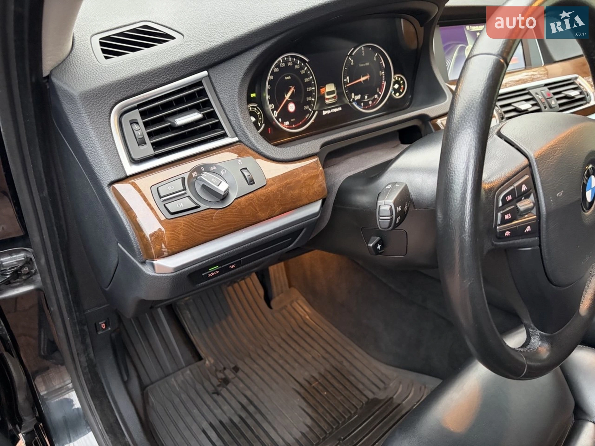 2013 BMW 5er - мініатюра 49