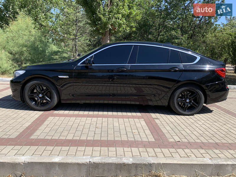 BMW 5 Series GT 2012