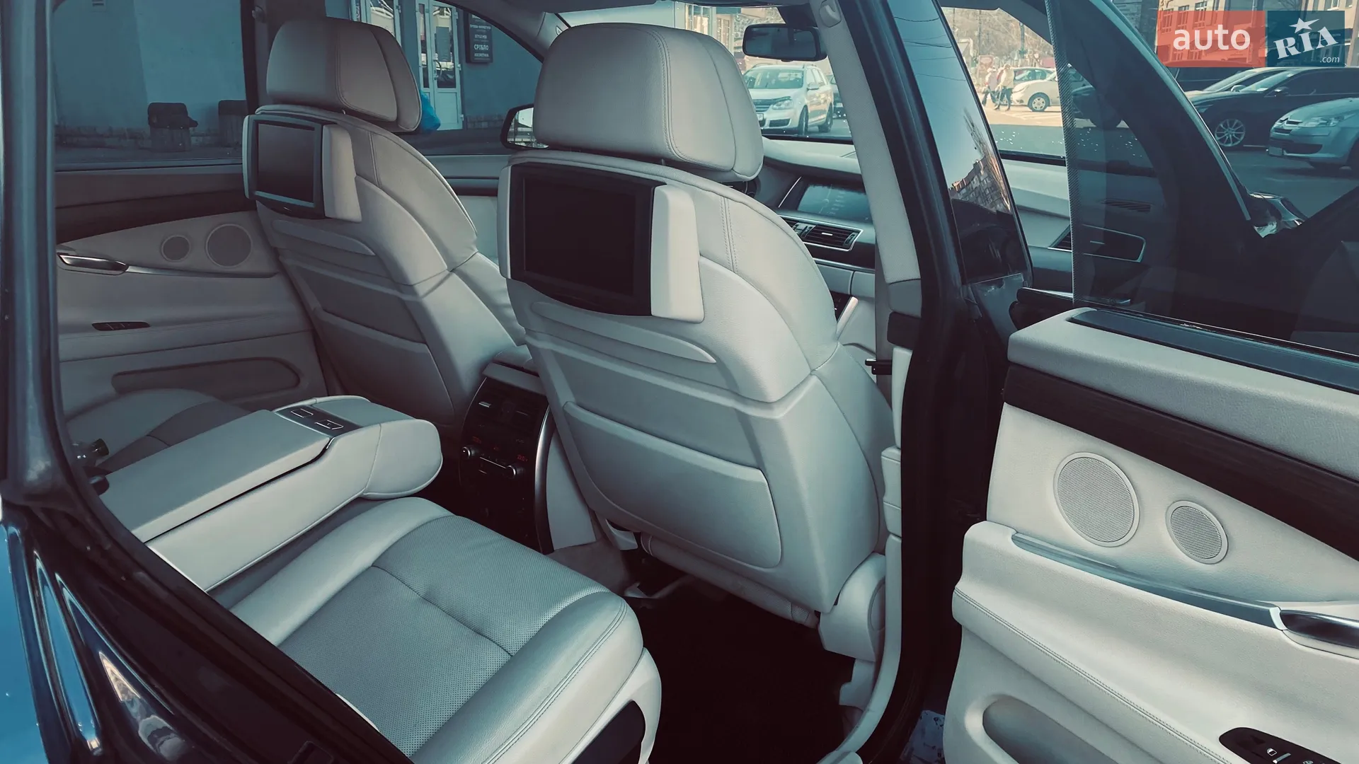 2011 BMW 5er - мініатюра 15