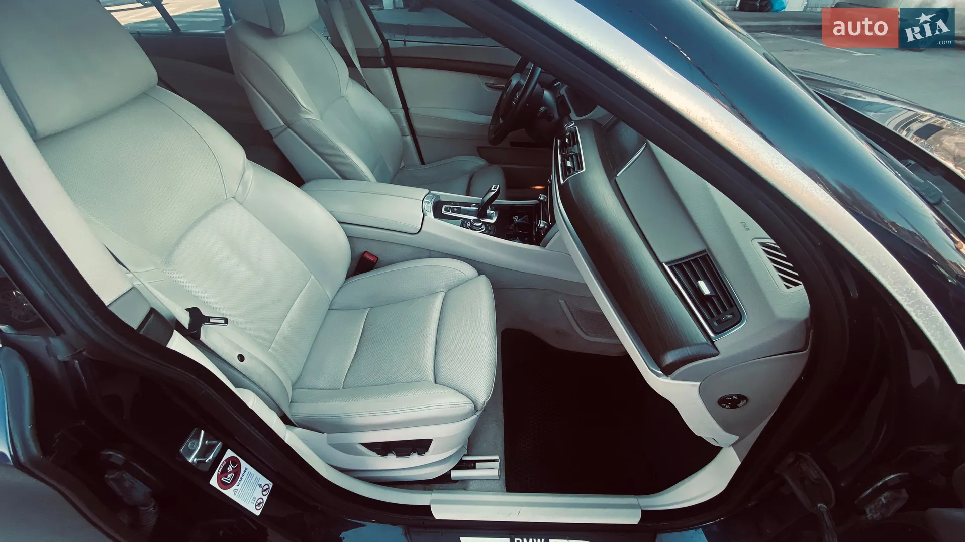 2011 BMW 5er - мініатюра 40