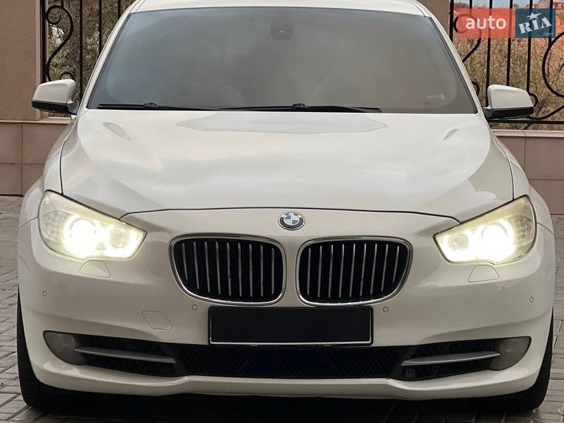 BMW 5 Series GT 2010