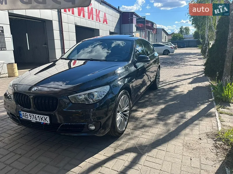 BMW 5 Series GT 2013