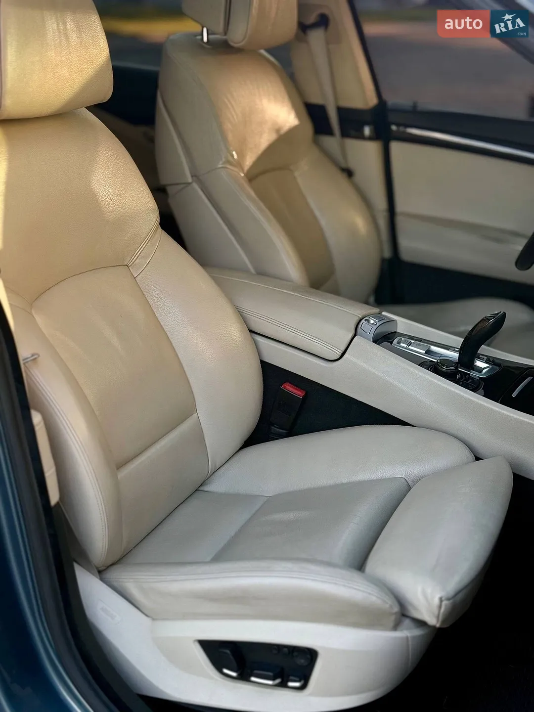 2012 BMW 5er - мініатюра 26