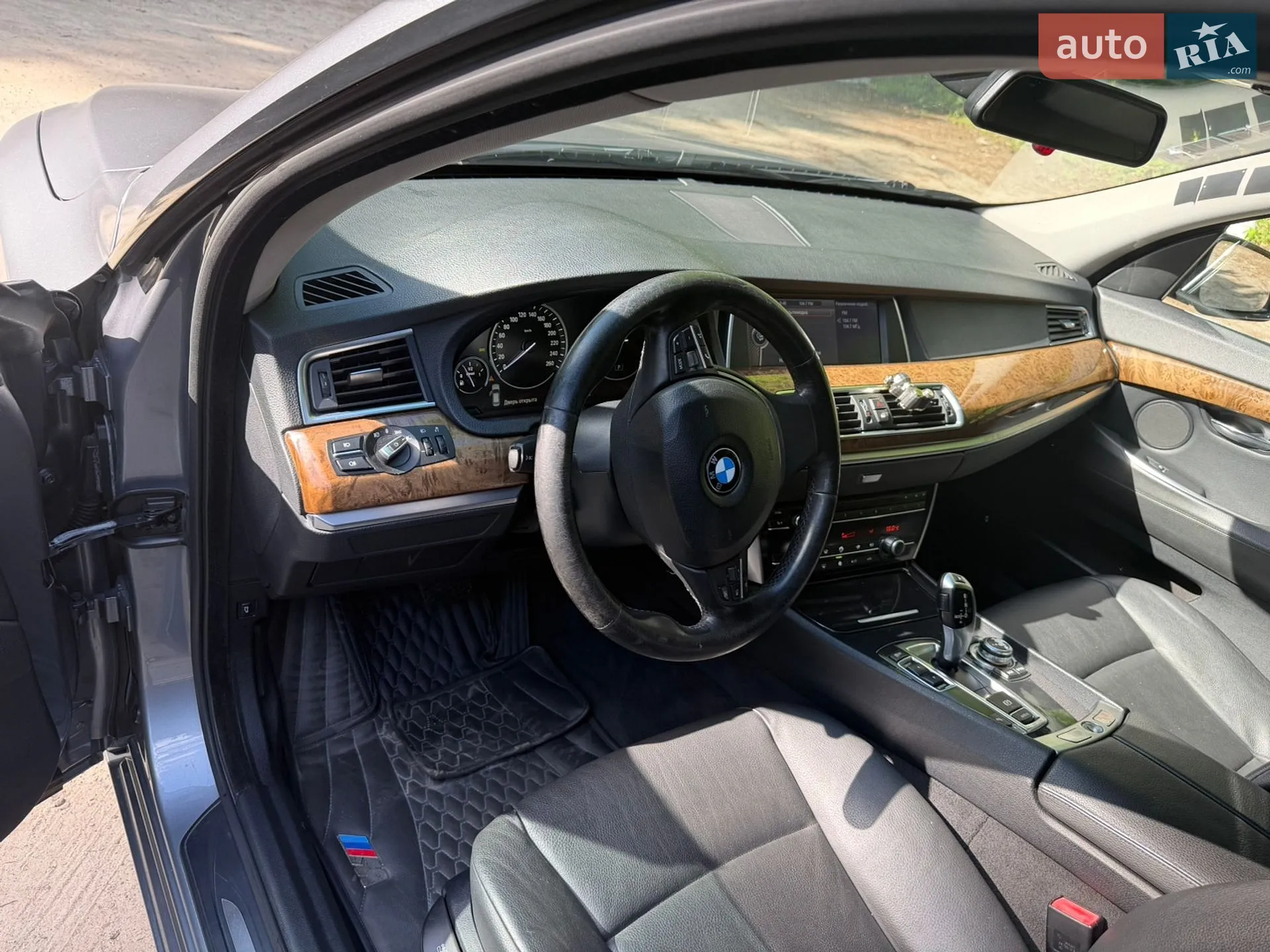 2010 BMW 5er - мініатюра 20