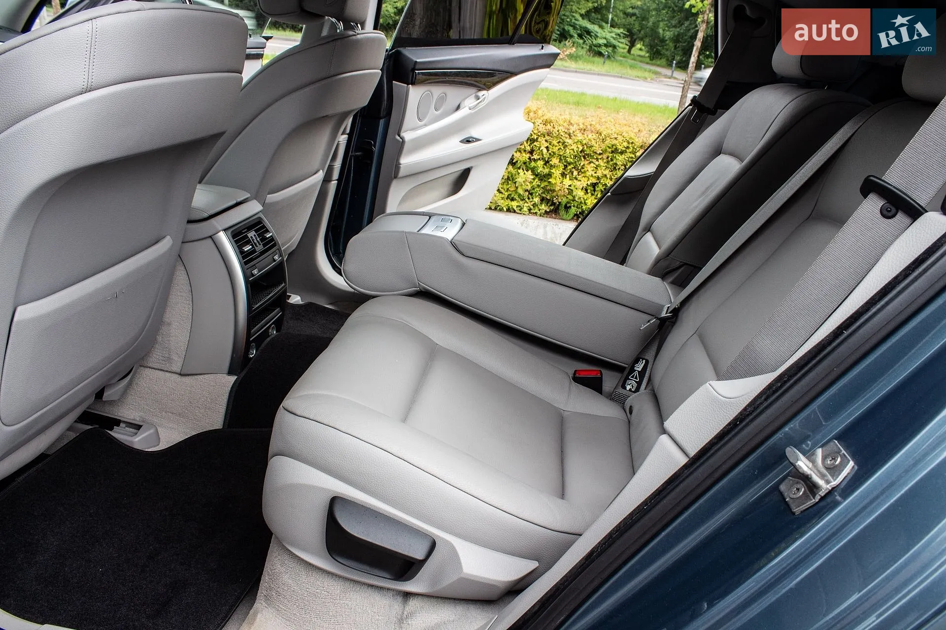 2012 BMW 5er - мініатюра 37