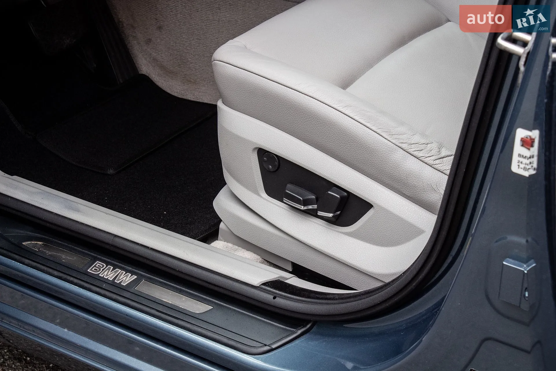 2012 BMW 5er - мініатюра 54