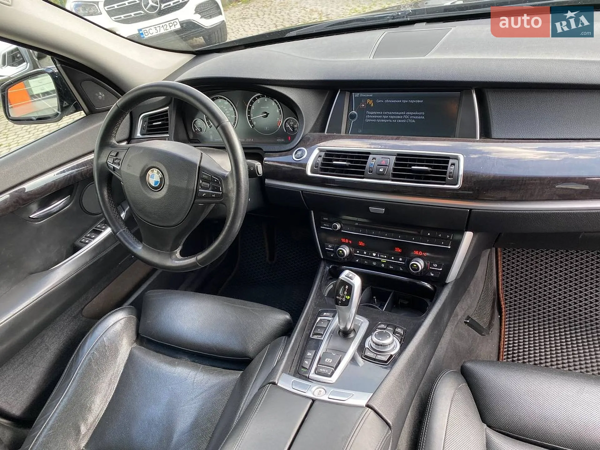2012 BMW 5er - мініатюра 11
