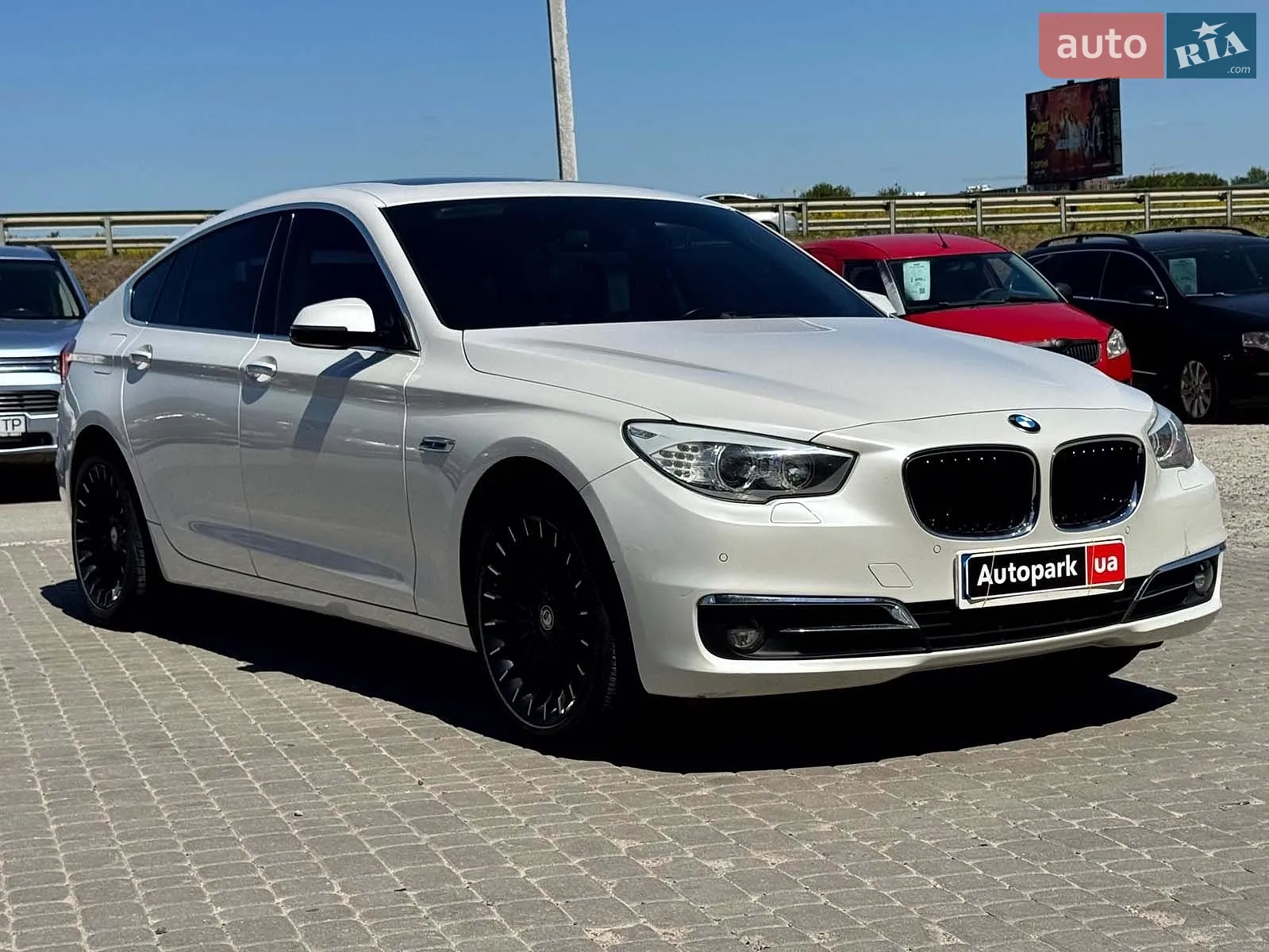 2015 BMW 5er - мініатюра 18