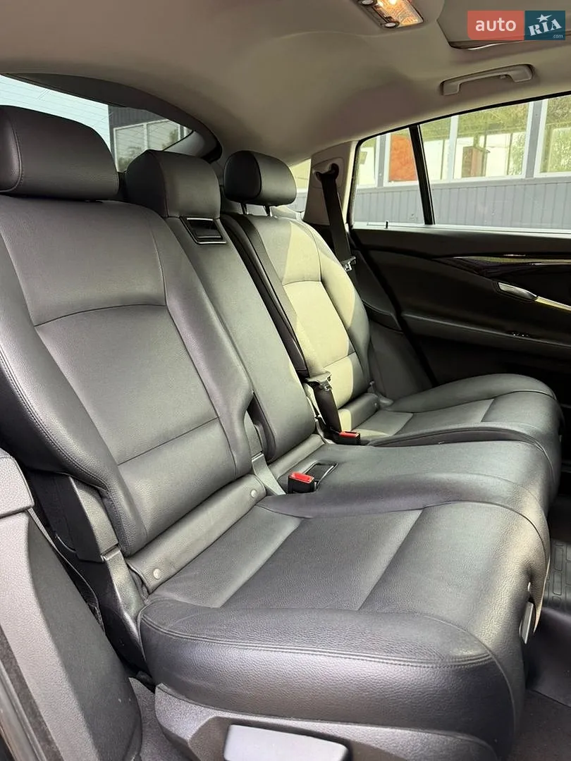 2016 BMW 5er - мініатюра 13