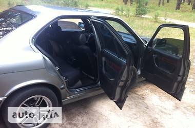 Седан BMW 5 Series 1988 в 