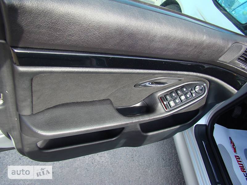 Седан BMW 5 Series 2000 в Львове