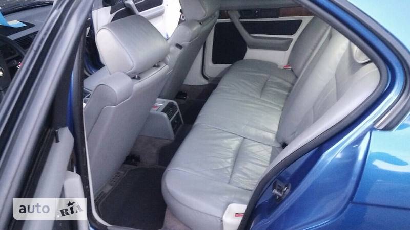 Седан BMW 5 Series 1993 в Киеве