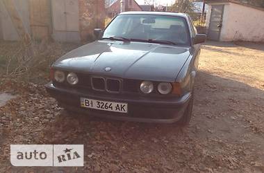 Седан BMW 5 Series 1990 в Полтаві