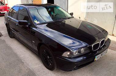 Седан BMW 5 Series 2001 в Києві