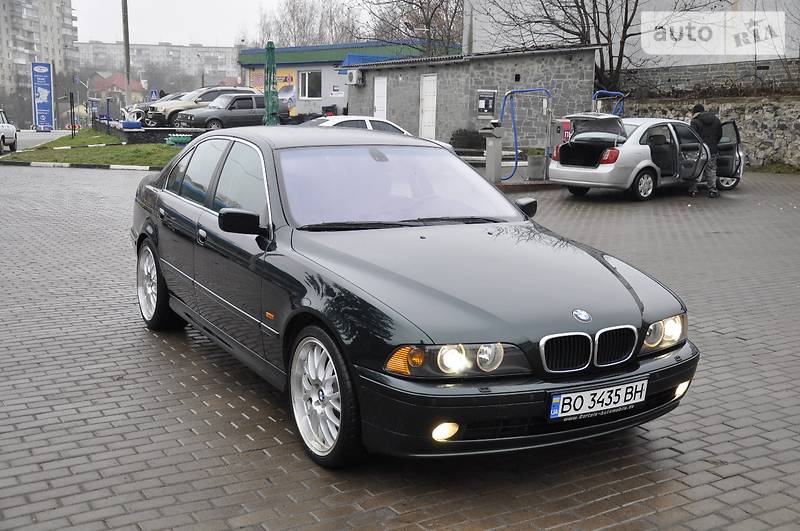 Седан BMW 5 Series 2002 в Ровно