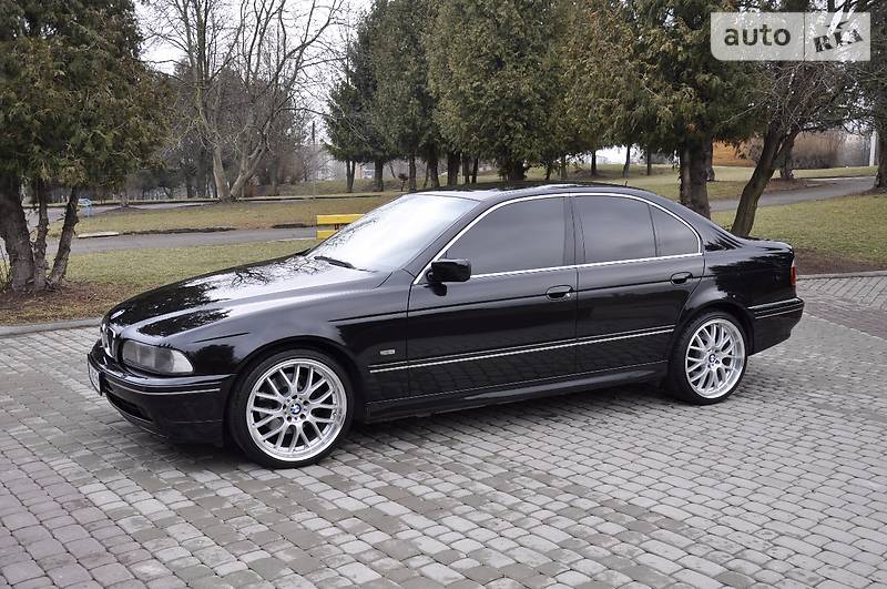 Седан BMW 5 Series 2003 в Ровно