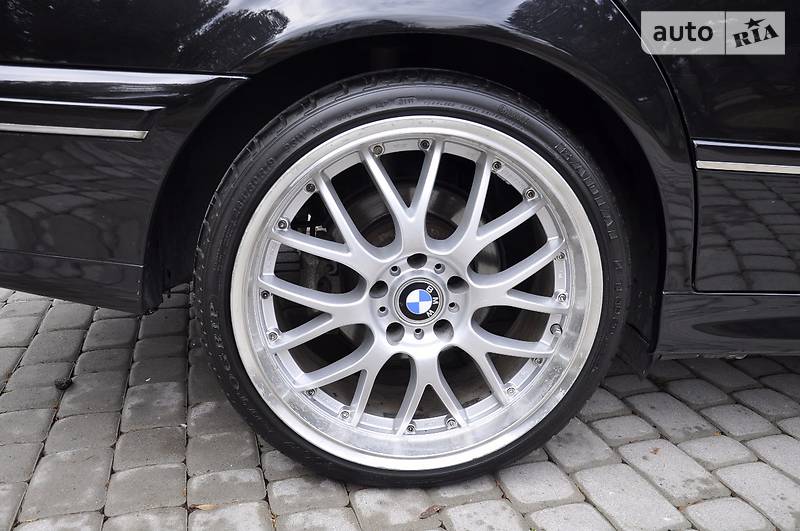 Седан BMW 5 Series 2003 в Ровно