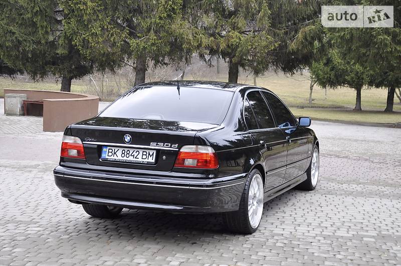 Седан BMW 5 Series 2003 в Ровно