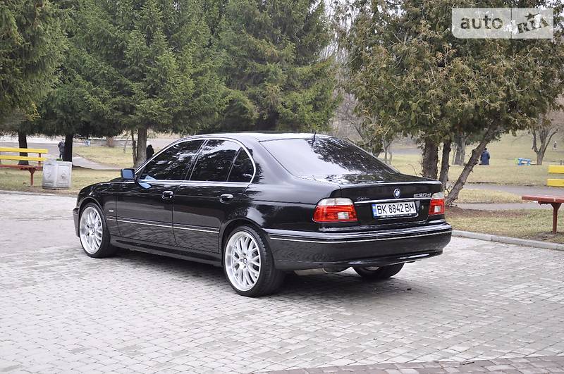 Седан BMW 5 Series 2003 в Ровно