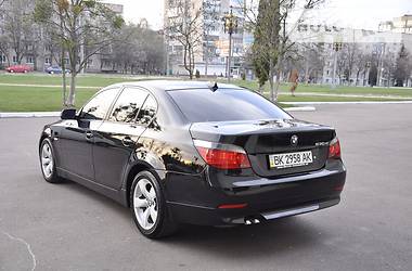 Седан BMW 5 Series 2004 в Ровно