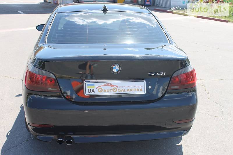 Седан BMW 5 Series 2005 в Николаеве