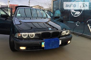 Седан BMW 5 Series 2000 в Ровно