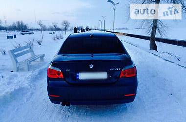 Седан BMW 5 Series 2005 в 