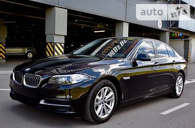 Седан BMW 5 Series 2015 в Киеве