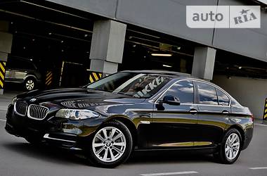 Седан BMW 5 Series 2015 в Киеве