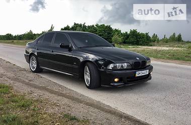 Седан BMW 5 Series 2001 в Киеве