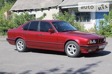 Седан BMW 5 Series 1992 в Первомайске