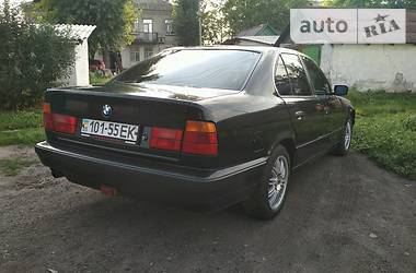 Седан BMW 5 Series 1993 в Покровске