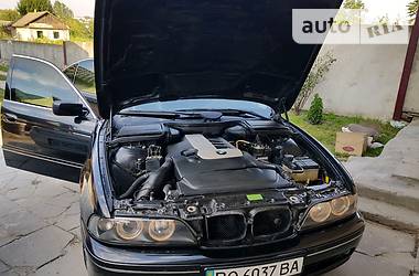 Седан BMW 5 Series 2002 в Лановцах