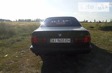 Седан BMW 5 Series 1993 в Киеве