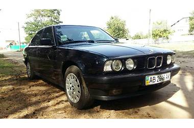 Седан BMW 5 Series 1993 в Бершади