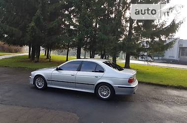 Седан BMW 5 Series 2003 в Ровно